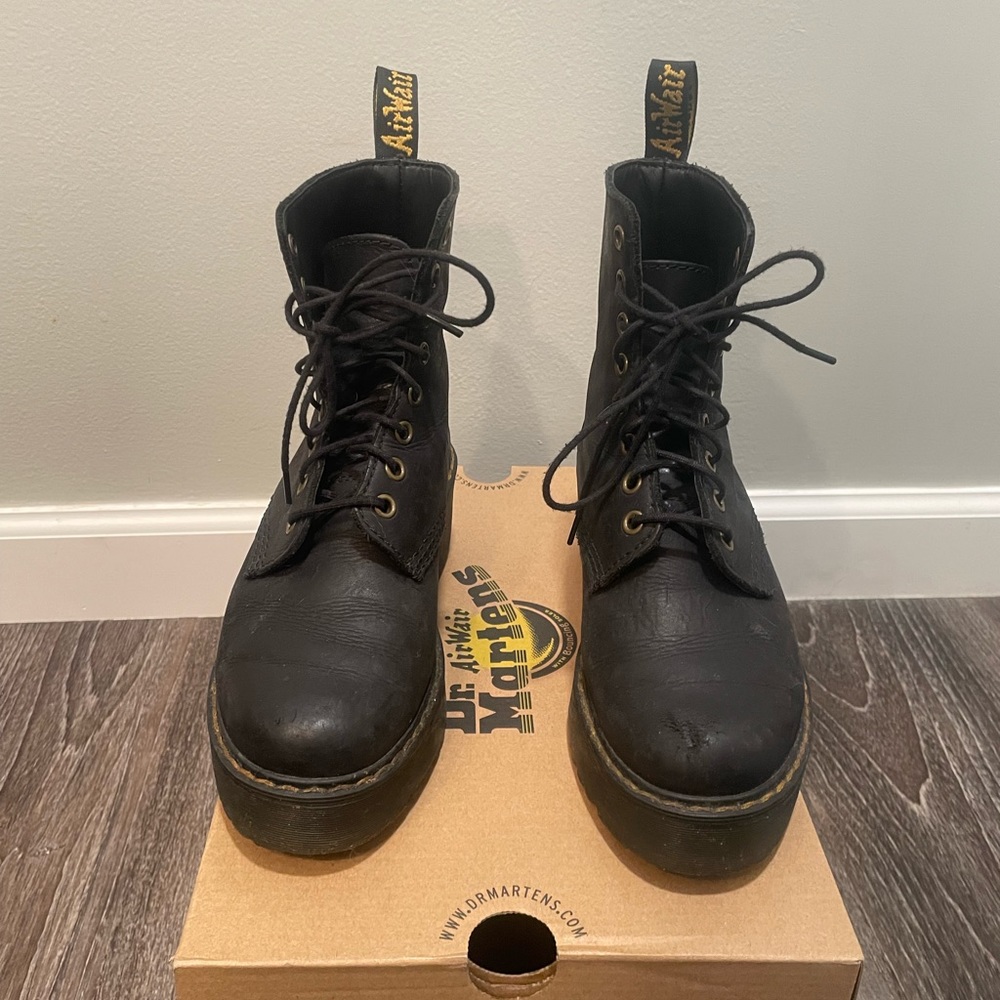Womens Dr. Martens Size 7 Shriver Hi Boots